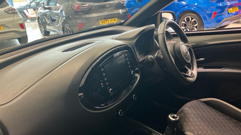 Toyota Aygo X 1.0 VVT-i Edge 5dr Petrol Hatchback